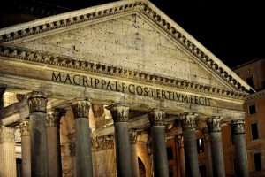Pantheon, facede